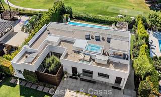 5-slaapkamer eigentijdse villa te koop direct aan de golfbaan in Nueva Andalucia, Marbella 806762 