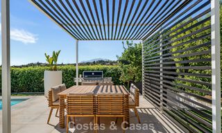 5-slaapkamer eigentijdse villa te koop direct aan de golfbaan in Nueva Andalucia, Marbella 806790 