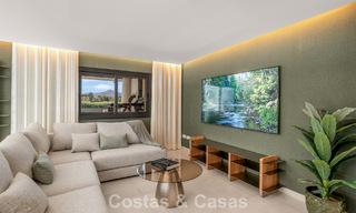 5-slaapkamer eigentijdse villa te koop direct aan de golfbaan in Nueva Andalucia, Marbella 806803 