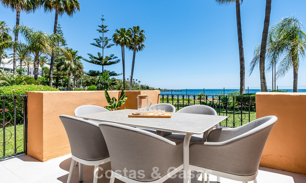 Appartementen met zeezicht te koop in Riviera Andaluza op wandelafstand van Estepona centrum 806469