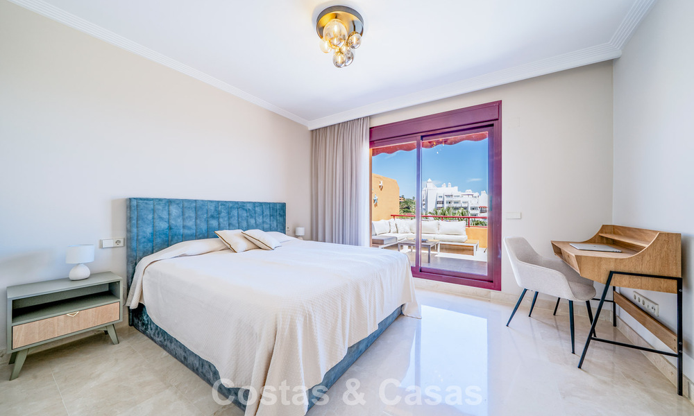 Appartementen met zeezicht te koop in Riviera Andaluza op wandelafstand van Estepona centrum 806497