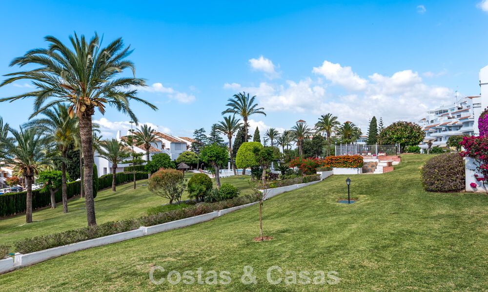 Appartementen te koop in Malambo op wandelafstand van Puerto Banus in Nueva Andalucia, Marbella 806542
