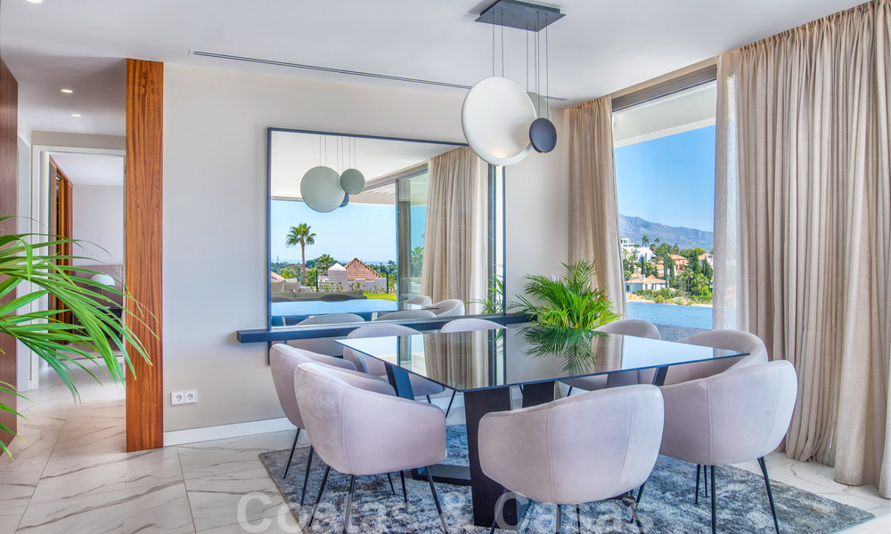 Ruim, nieuwgebouwd tuinappartement met privézwembad te koop in een omheind resort in Benahavís – Marbella 806710