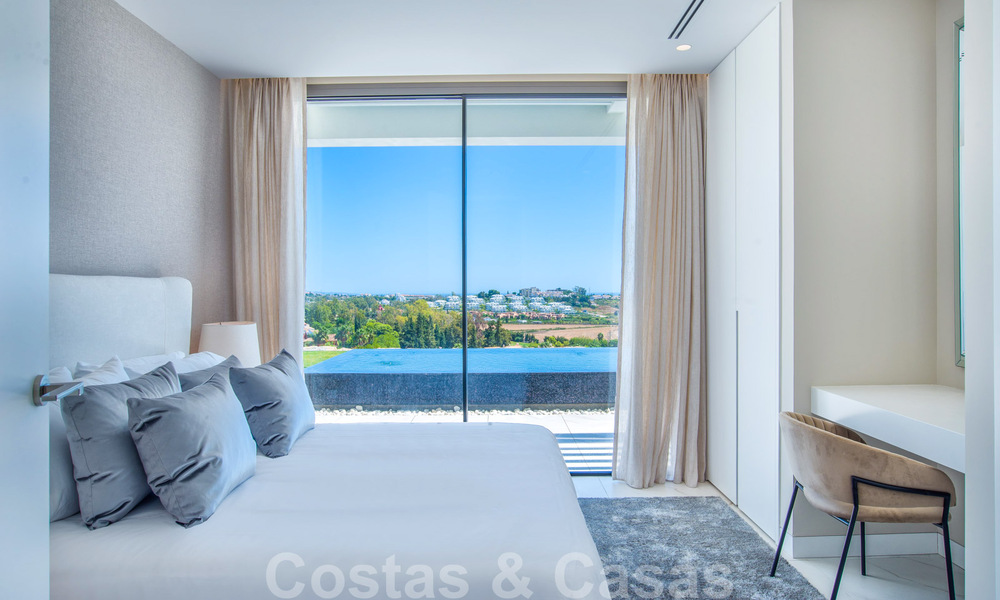 Ruim, nieuwgebouwd tuinappartement met privézwembad te koop in een omheind resort in Benahavís – Marbella 806712