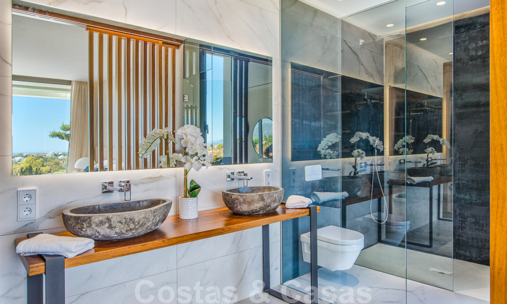 Ruim, nieuwgebouwd tuinappartement met privézwembad te koop in een omheind resort in Benahavís – Marbella 806715