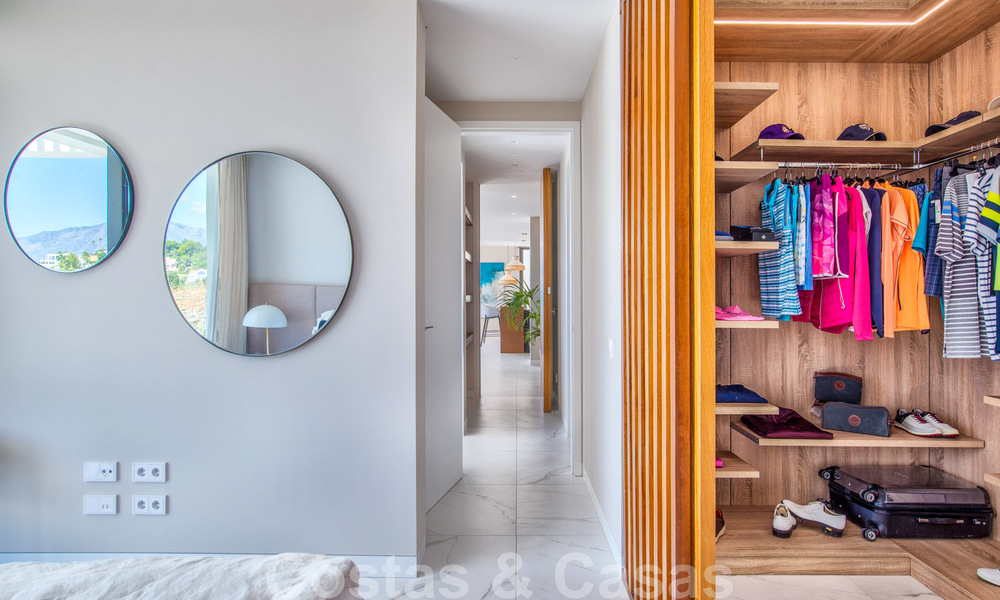 Ruim, nieuwgebouwd tuinappartement met privézwembad te koop in een omheind resort in Benahavís – Marbella 806718