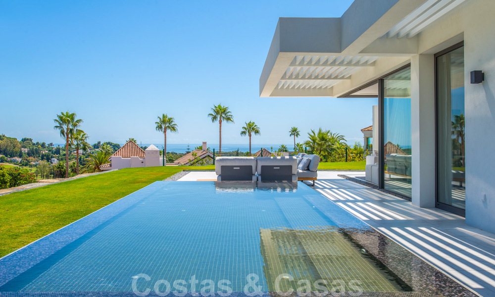 Ruim, nieuwgebouwd tuinappartement met privézwembad te koop in een omheind resort in Benahavís – Marbella 806732