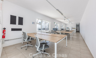 Eigentijds, luxe duplex penthouse te koop in een resort-achtig complex in mediterrane stijl in El Paraiso, Marbella - Benahavis 807358 
