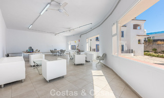 Eigentijds, luxe duplex penthouse te koop in een resort-achtig complex in mediterrane stijl in El Paraiso, Marbella - Benahavis 807359 
