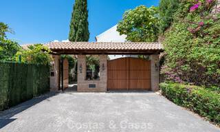 Ruime, sfeervolle, mediterrane familievilla te koop op de New Golden Mile tussen Marbella en Estepona 807245 