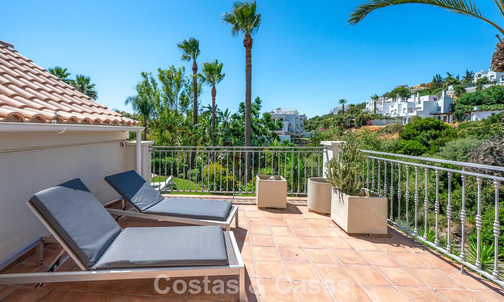 Ruime, sfeervolle, mediterrane familievilla te koop op de New Golden Mile tussen Marbella en Estepona 807252