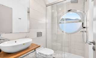 Exclusief hoekpenthouse met panoramisch zeezicht te koop in El Higueron Resort, Benalmadena, Costa del Sol 807413 
