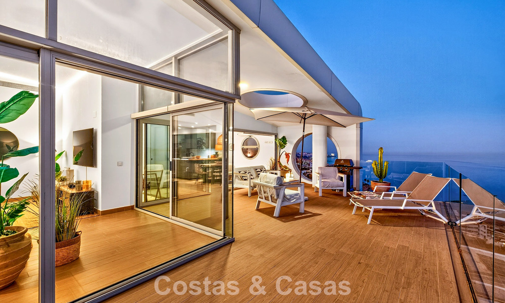 Exclusief hoekpenthouse met panoramisch zeezicht te koop in El Higueron Resort, Benalmadena, Costa del Sol 807429