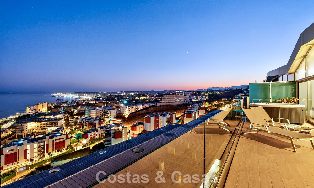 Exclusief hoekpenthouse met panoramisch zeezicht te koop in El Higueron Resort, Benalmadena, Costa del Sol 807434