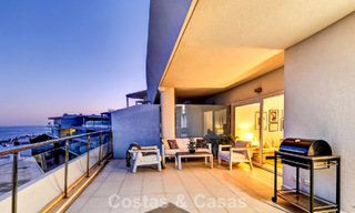 Stijlvol, top-floor, hoekappartement met adembenemend zeezicht te koop in El Higueron in Fuengirola, Costa del Sol 807540 