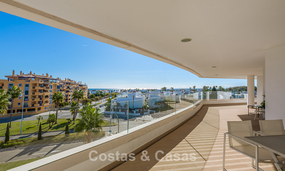 Moderne appartementen te koop in Aqua, een eigentijds complex in San Pedro Playa, Marbella 807149