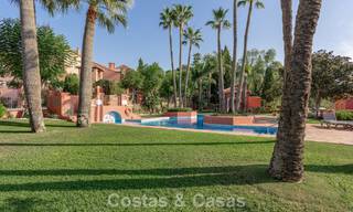 Gemoderniseerd halfvrijstaand herenhuis met panoramisch uitzicht te koop in de heuvels van Marbella - Benahavis 807598 