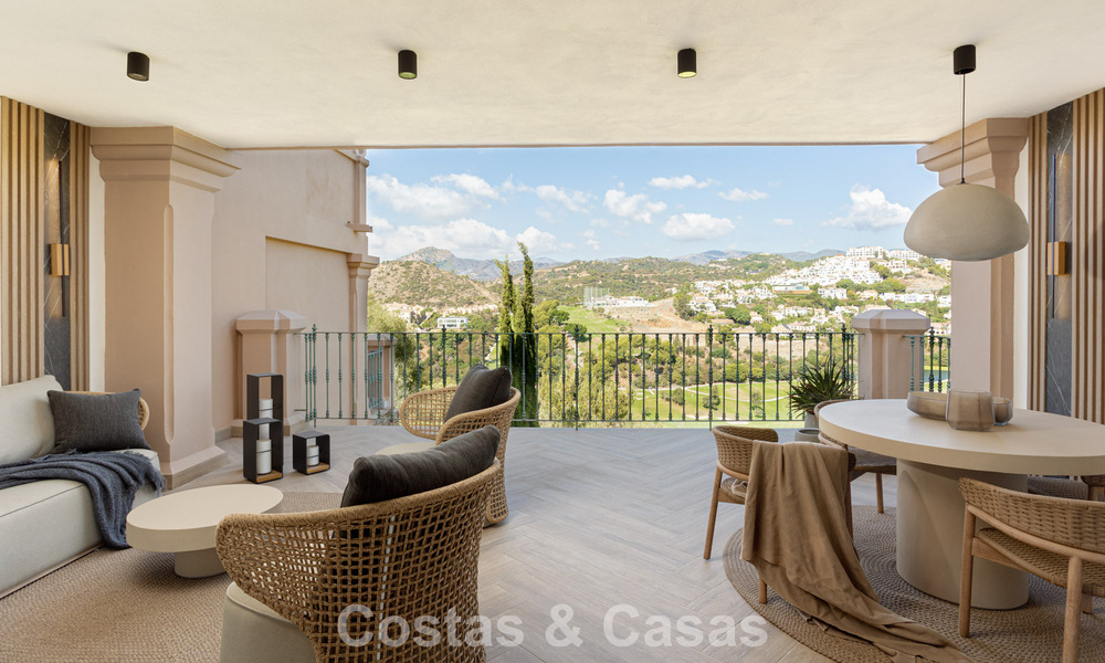 Gemoderniseerd halfvrijstaand herenhuis met panoramisch uitzicht te koop in de heuvels van Marbella - Benahavis 807611