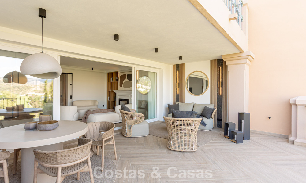 Gemoderniseerd halfvrijstaand herenhuis met panoramisch uitzicht te koop in de heuvels van Marbella - Benahavis 807616