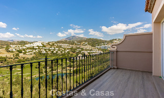 Gemoderniseerd halfvrijstaand herenhuis met panoramisch uitzicht te koop in de heuvels van Marbella - Benahavis 807635 