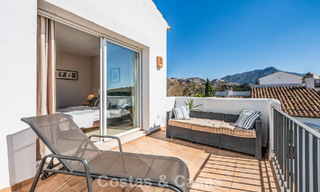 Prachtig penthouse met renovatiemogelijkheden te koop met golf- en zeezicht in La Quinta, Marbella - Benahavis 807691 