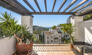 Prachtig penthouse met renovatiemogelijkheden te koop met golf- en zeezicht in La Quinta, Marbella - Benahavis 807695 