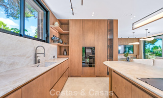 Exclusieve moderne nieuwbouwvilla met panoramisch uitzicht te koop op de befaamde Golden Mile van Marbella 807778 