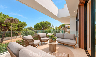 Exclusieve moderne nieuwbouwvilla met panoramisch uitzicht te koop op de befaamde Golden Mile van Marbella 807784 