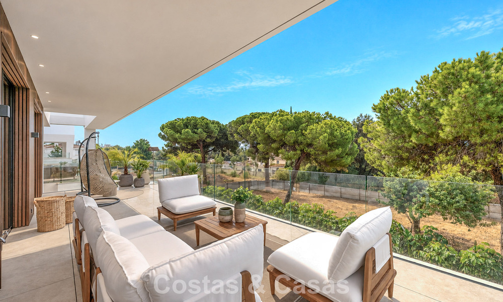 Exclusieve moderne nieuwbouwvilla met panoramisch uitzicht te koop op de befaamde Golden Mile van Marbella 807798