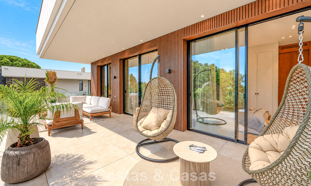 Exclusieve moderne nieuwbouwvilla met panoramisch uitzicht te koop op de befaamde Golden Mile van Marbella 807802