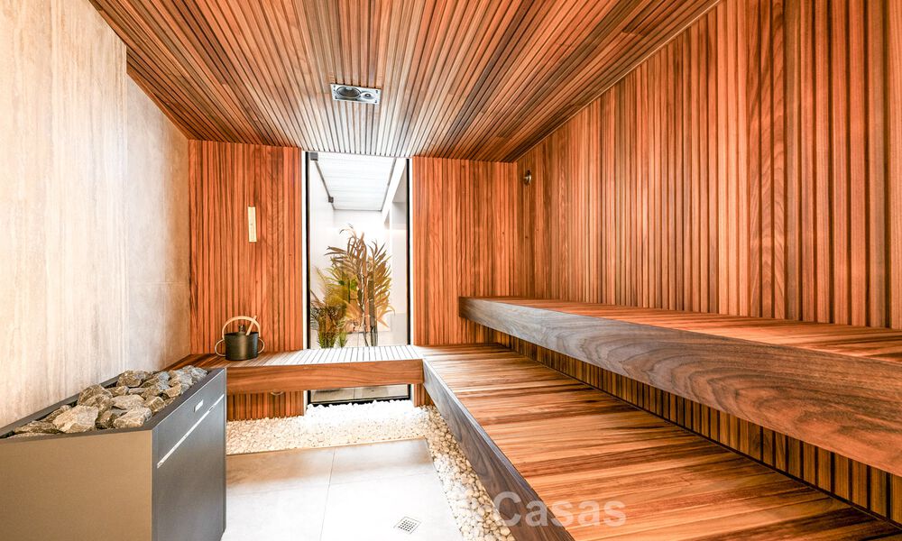 Exclusieve moderne nieuwbouwvilla met panoramisch uitzicht te koop op de befaamde Golden Mile van Marbella 807807