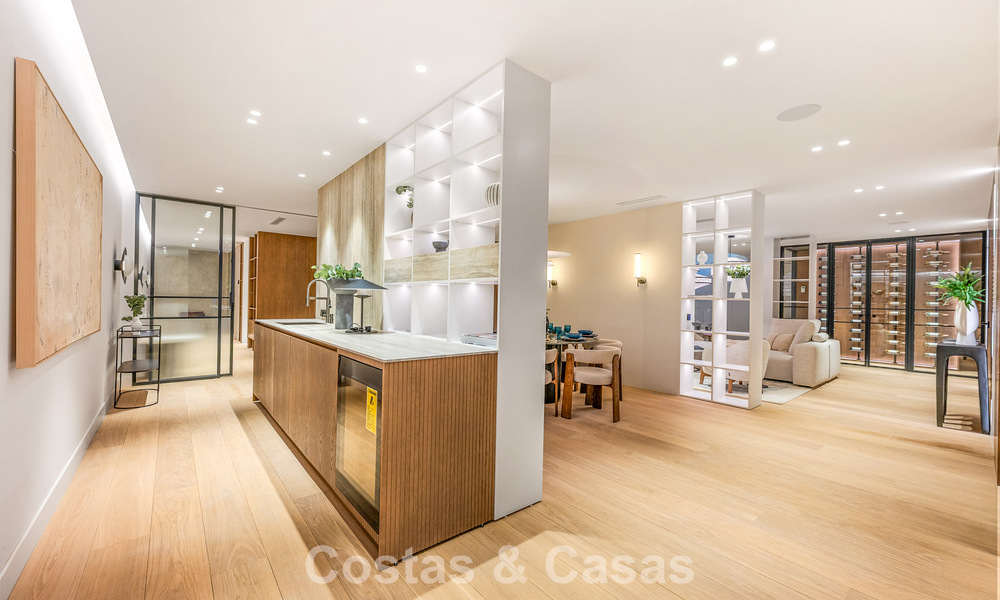Exclusieve moderne nieuwbouwvilla met panoramisch uitzicht te koop op de befaamde Golden Mile van Marbella 807811