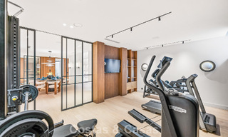 Exclusieve moderne nieuwbouwvilla met panoramisch uitzicht te koop op de befaamde Golden Mile van Marbella 807816 