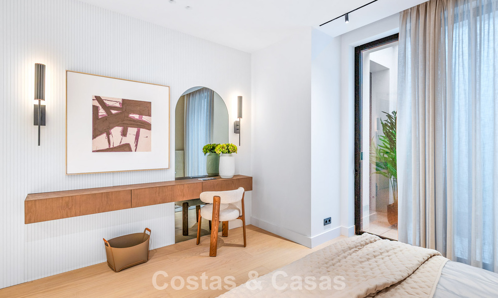 Exclusieve moderne nieuwbouwvilla met panoramisch uitzicht te koop op de befaamde Golden Mile van Marbella 807824