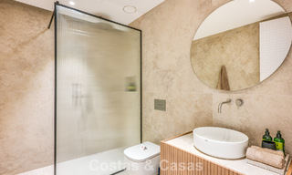 Exclusieve moderne nieuwbouwvilla met panoramisch uitzicht te koop op de befaamde Golden Mile van Marbella 807826 