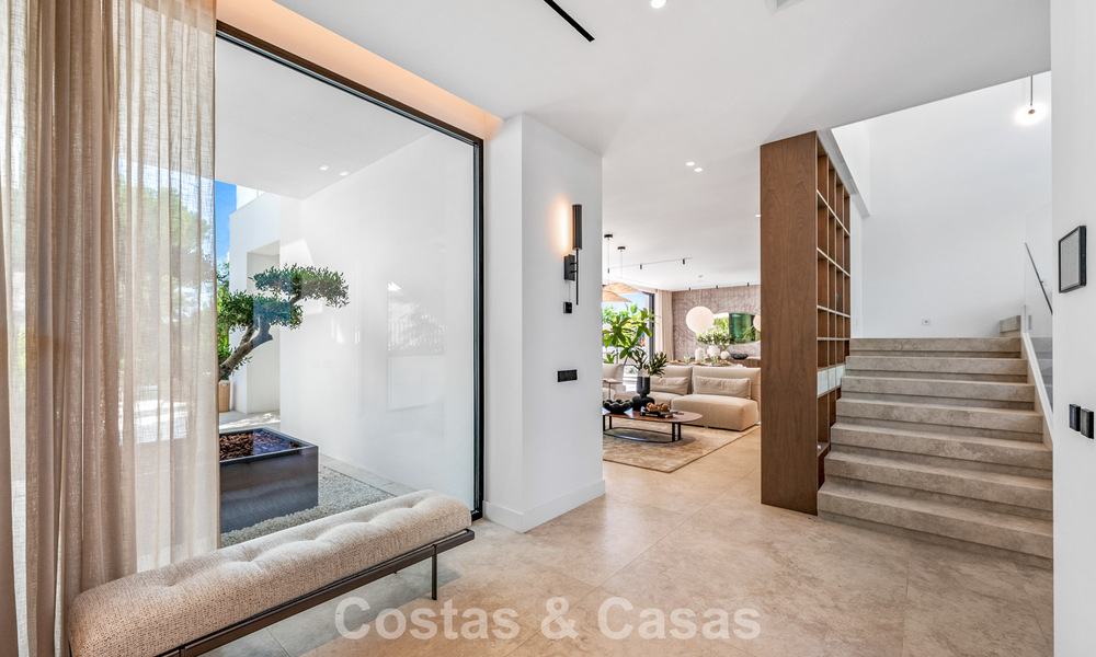 Exclusieve moderne nieuwbouwvilla met panoramisch uitzicht te koop op de befaamde Golden Mile van Marbella 807884