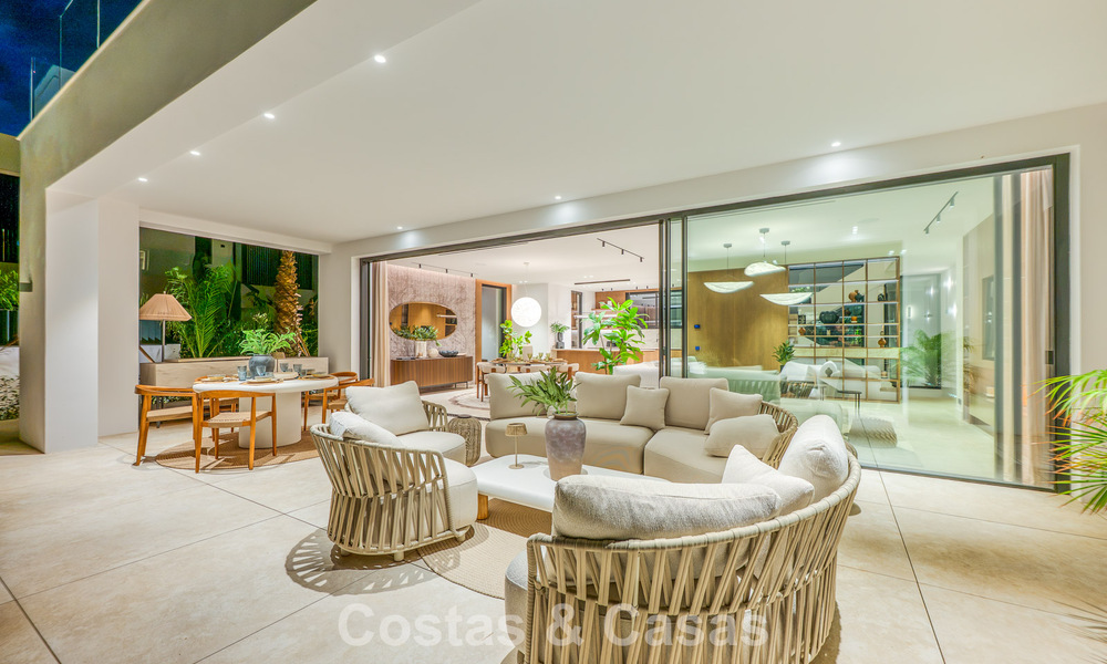 Exclusieve moderne nieuwbouwvilla met panoramisch uitzicht te koop op de befaamde Golden Mile van Marbella 807929
