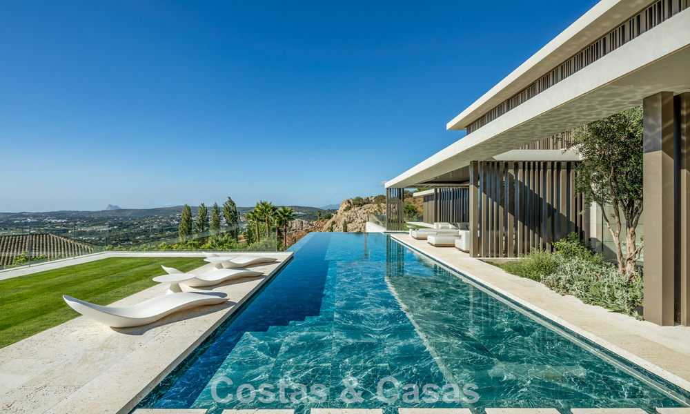 Vooruitstrevende nieuwbouwvilla te koop met spectaculaire vergezichten in La Reserva Club in Sotogrande, Costa del Sol 807898