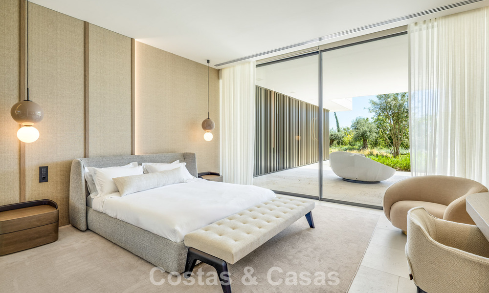 Vooruitstrevende nieuwbouwvilla te koop met spectaculaire vergezichten in La Reserva Club in Sotogrande, Costa del Sol 807903