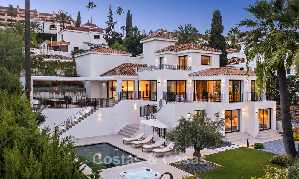 Gemoderniseerde villa met eigentijds-mediterrane bouwstijl te koop in Nueva Andalucia’s golfvallei, Marbella 808011
