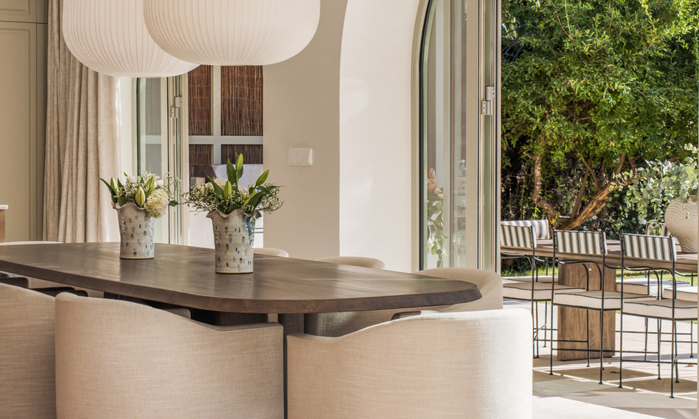 Mediterrane luxevilla met Frans-geïnspireerd interieur te koop in het hart van Nueva Andalucia, Marbella 808024