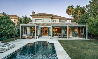 Mediterrane luxevilla met Frans-geïnspireerd interieur te koop in het hart van Nueva Andalucia, Marbella 808027 
