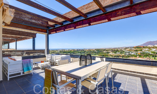 Eigentijdse golf appartementen te koop in Hoyo 19, op een 5-sterren golfresort, New Golden Mile, Marbella - Benahavis 807497 