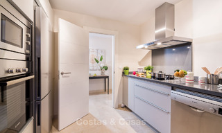 Eigentijdse golf appartementen te koop in Hoyo 19, op een 5-sterren golfresort, New Golden Mile, Marbella - Benahavis 807507 