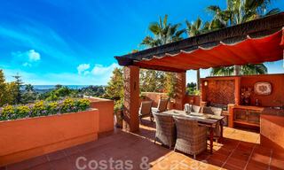 Appartementen te koop in La Alzambra, op loopafstand van Puerto Banus in Nueva Andalucia, Marbella 807711 
