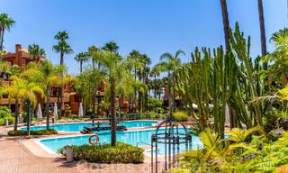 Appartementen te koop in La Alzambra, op loopafstand van Puerto Banus in Nueva Andalucia, Marbella 807718 