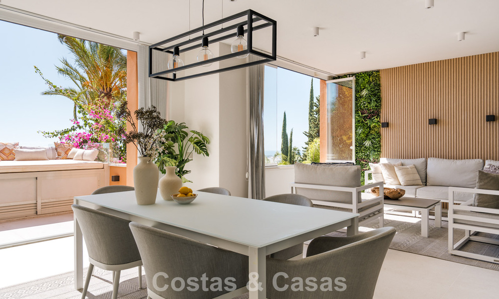 Luxe duplex penthouse met panoramisch uitzicht te koop in Nueva Andalucia’s golfvallei, Marbella 808061