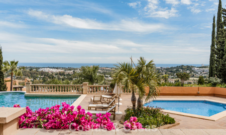 Luxe duplex penthouse met panoramisch uitzicht te koop in Nueva Andalucia’s golfvallei, Marbella 808071