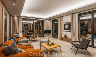Hedendaagse luxe villa met minimalistisch design te koop in Nueva Andalucia, Marbella 808131 
