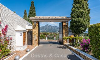 Charmant rijhuis te koop in een afgesloten community op een steenworp van Puerto Banus, Marbella 808516 